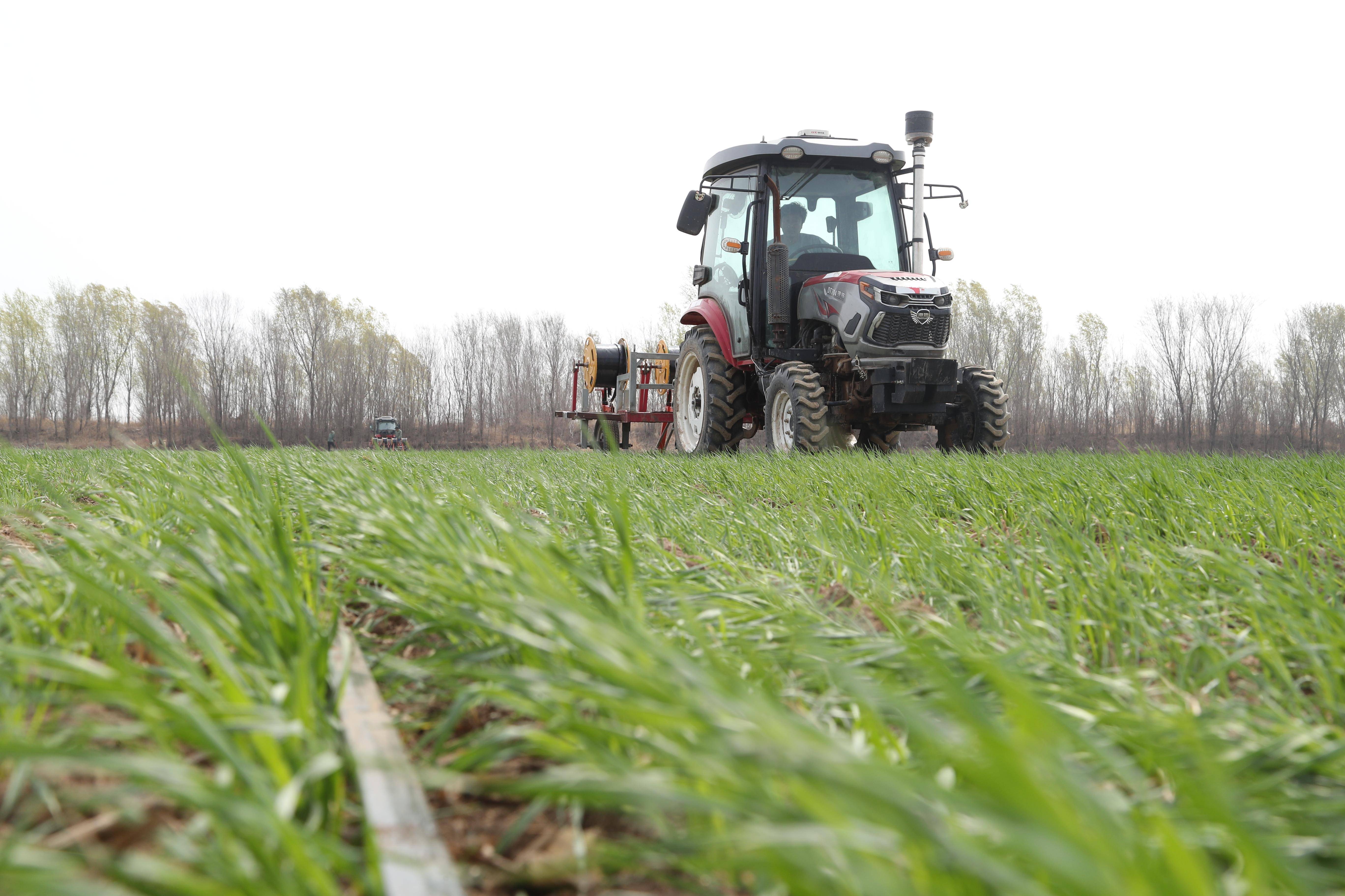 智慧农业-智慧农业落地，种地全流程无人化